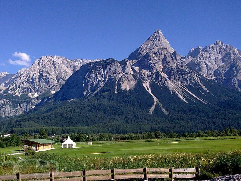 slideshow image