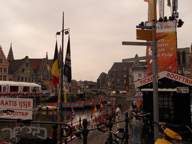 slideshow image