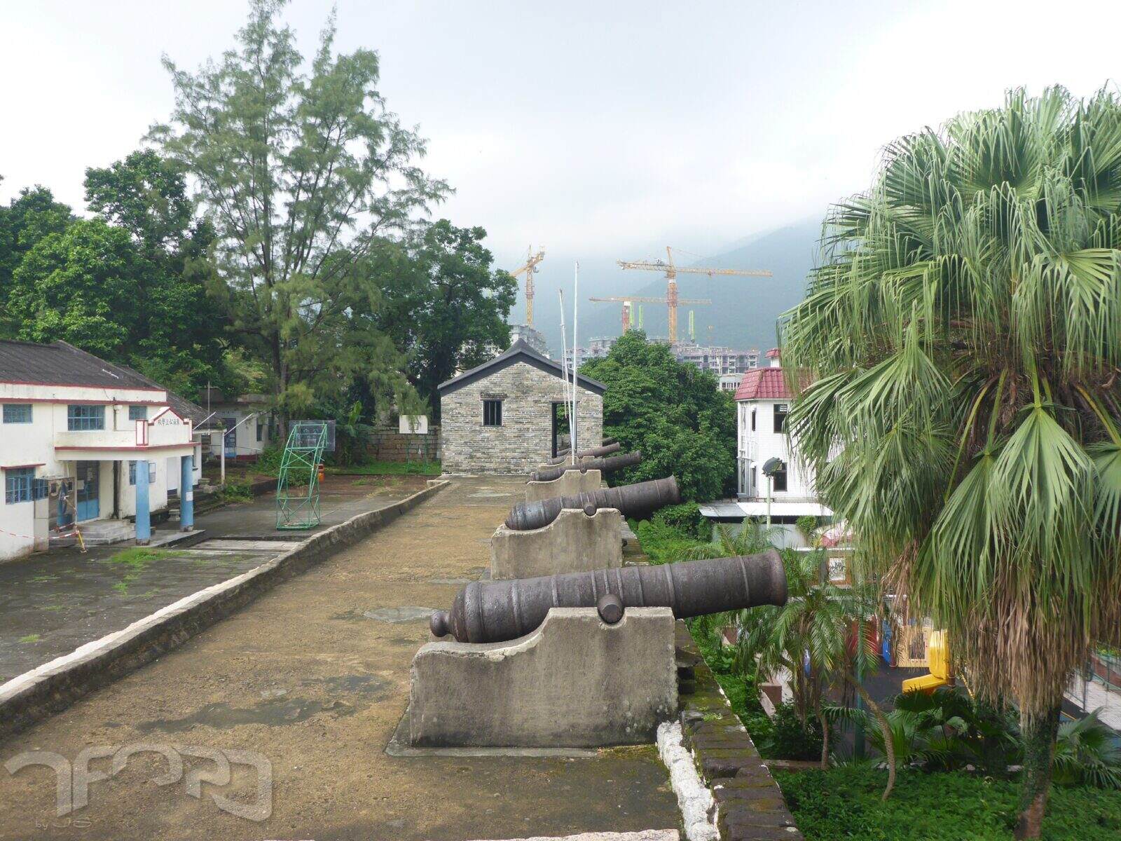 slideshow image